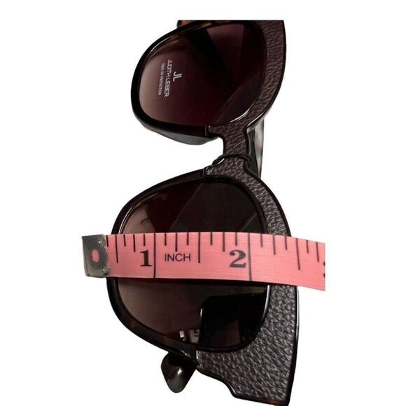 Judith Leiber Uva Sunglasses Brown Tortoise Square‎ Classic Cat Eye Textured main image 2